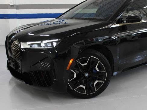 Used 2024 BMW iX xDrive50 AWD/4WD image 4