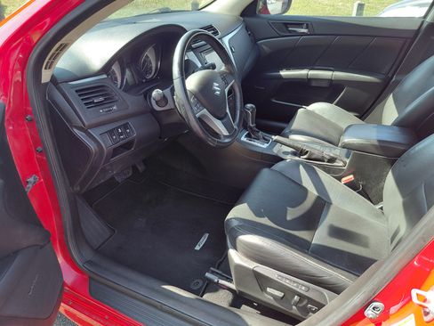 Used 2012 Suzuki Kizashi Sport SLS image 2