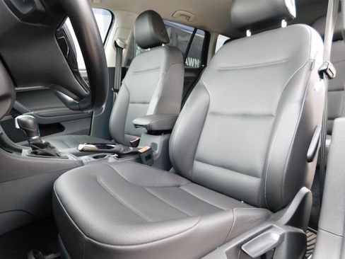 Used 2015 Volkswagen Golf SE image 10