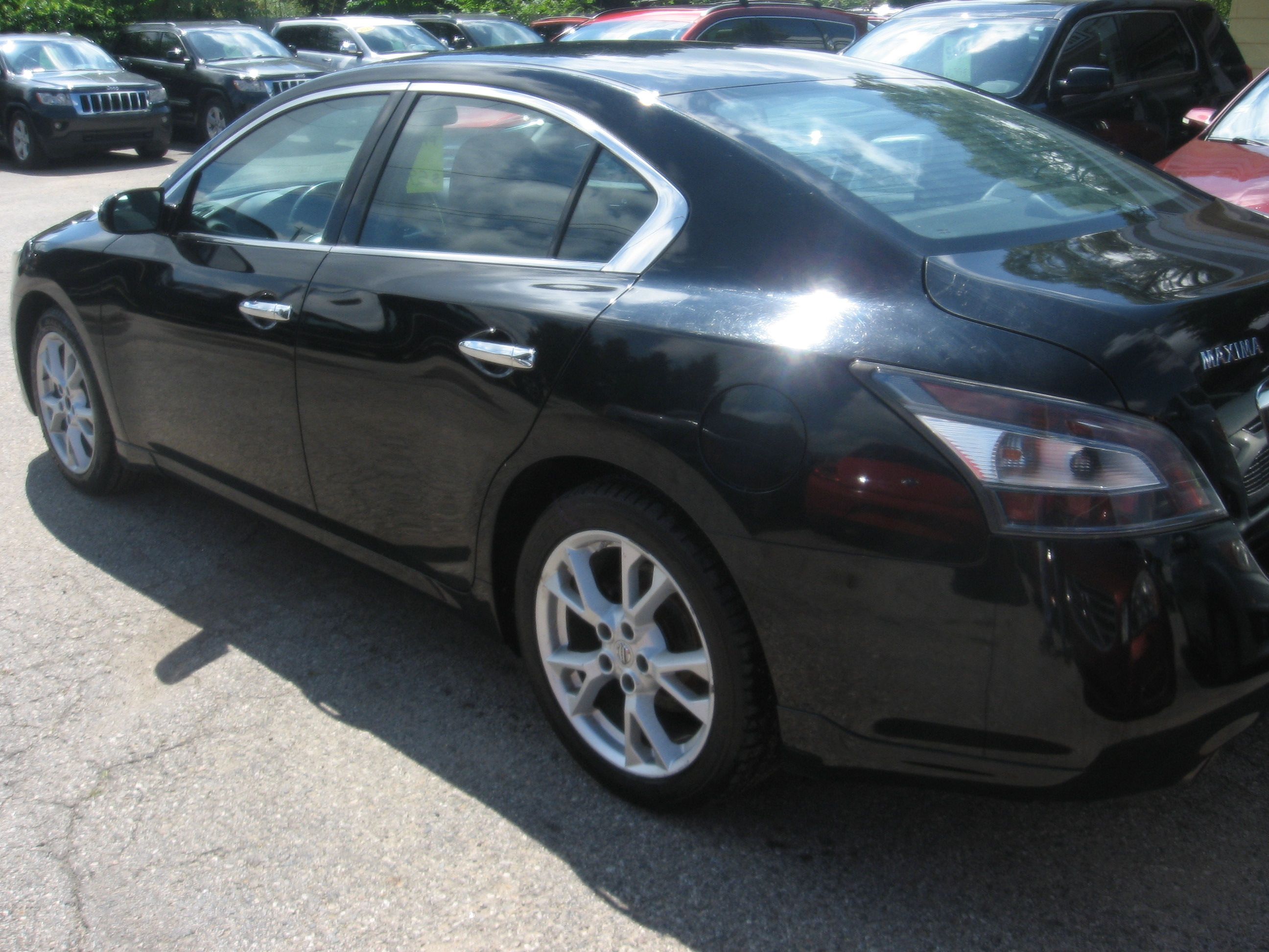 Used 2013 Nissan Maxima SE FWD image 6