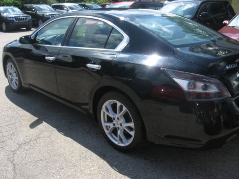 Used 2013 Nissan Maxima SE FWD image 6