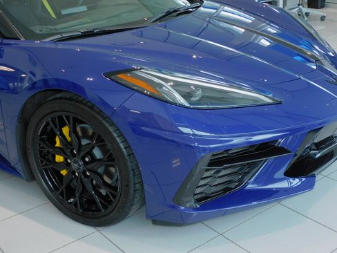 Certified 2025 Chevrolet Corvette Premium Conv w/ 3LT image 9