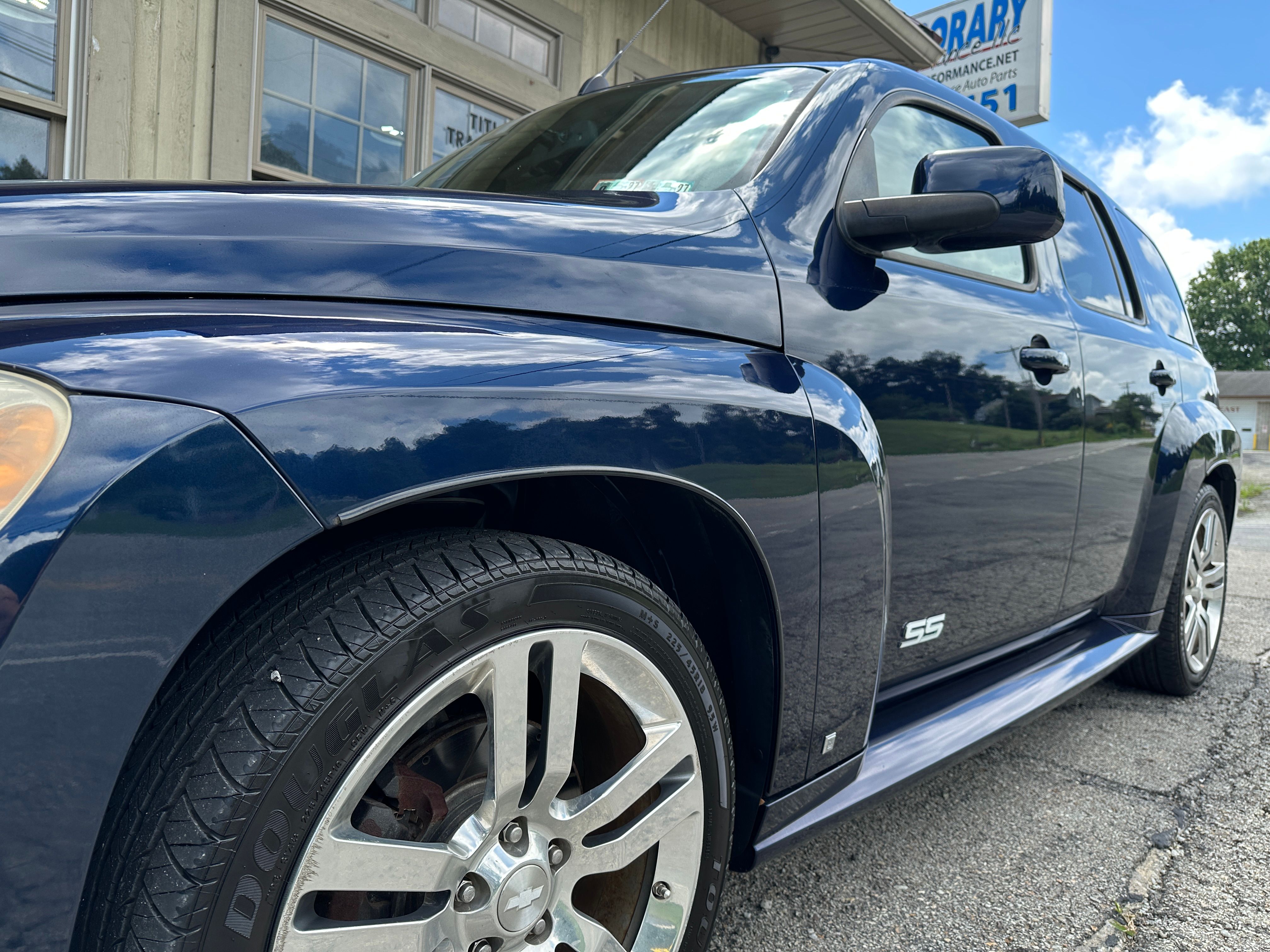 Used 2008 Chevrolet HHR SS FWD image 9