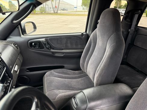 Used 2000 Dodge Dakota Sport RWD image 55