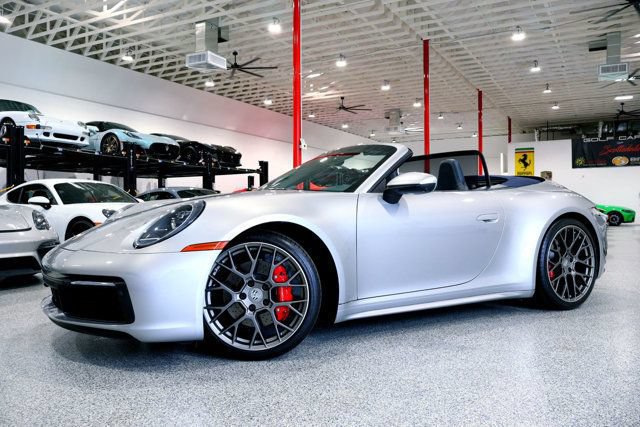 Used 2020 Porsche 911 Carrera 4S Cabriolet image 7