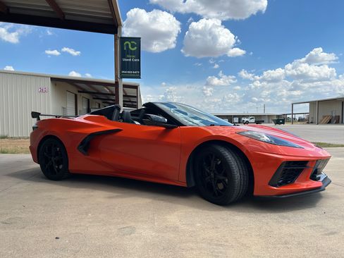 Used 2021 Chevrolet Corvette Stingray Premium Conv w/ 3LT RWD image 21