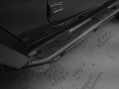 Used 2018 Jeep Wrangler Unlimited Sahara image 18