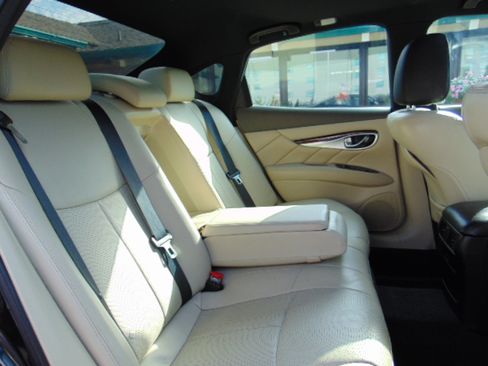 Used 2012 INFINITI M37 image 27