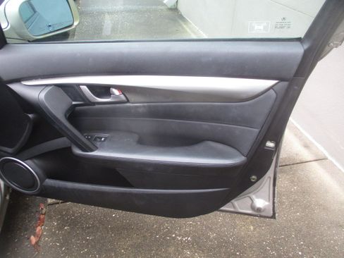 Used 2011 Acura TL image 13