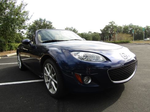 Used 2011 MAZDA MX-5 Miata Grand Touring image 7