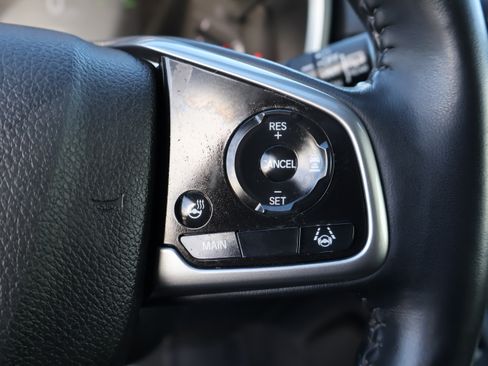 Used 2020 Honda CR-V Touring image 22