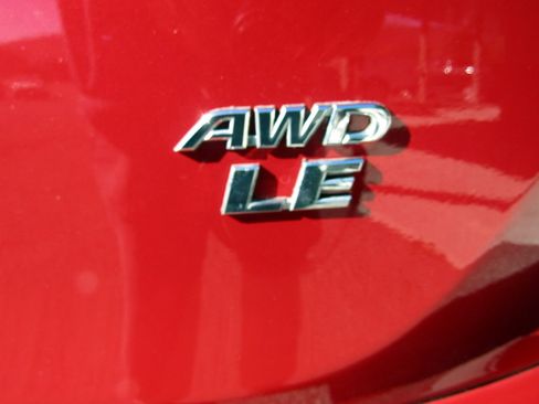 Used 2016 Toyota RAV4 LE image 14