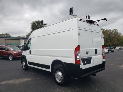 Used 2023 RAM ProMaster 2500 image 3