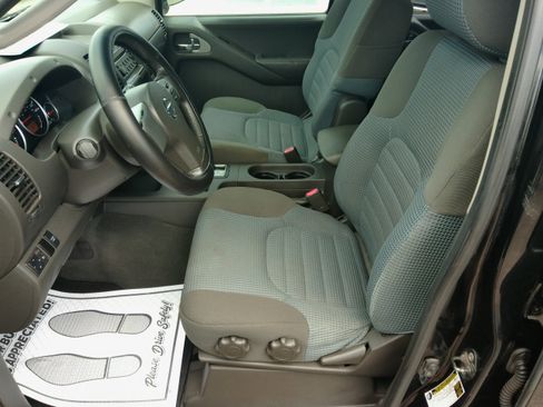 Used 2007 Nissan Frontier 4x4 Crew Cab NISMO image 40