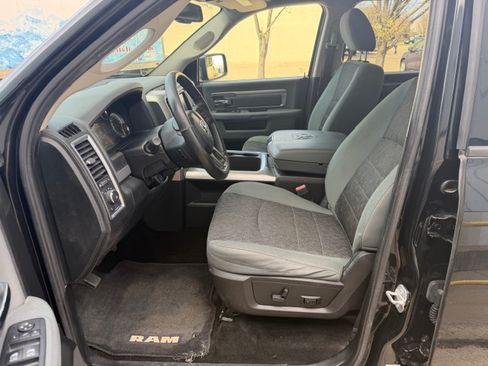 Used 2016 RAM 1500 SLT image 10