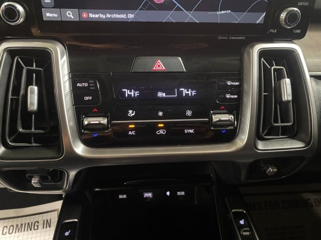 Used 2023 Kia Sorento AWD X-Line EX image 14