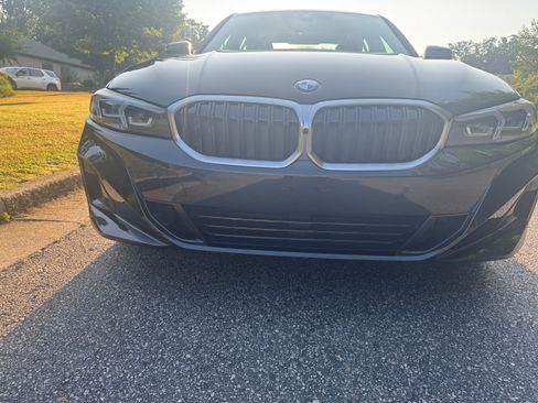 Used 2024 BMW 330i image 4