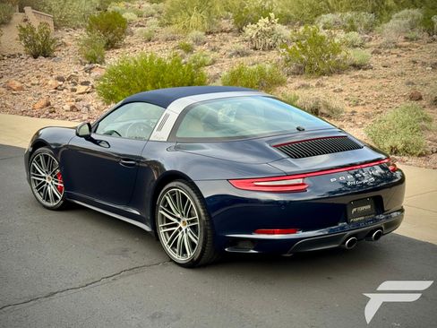 Used 2019 Porsche 911 Targa 4S image 46