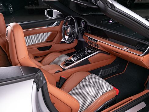 Used 2024 Porsche 911 Turbo S image 67