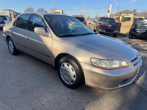 Used 2000 Honda Accord LX image 7