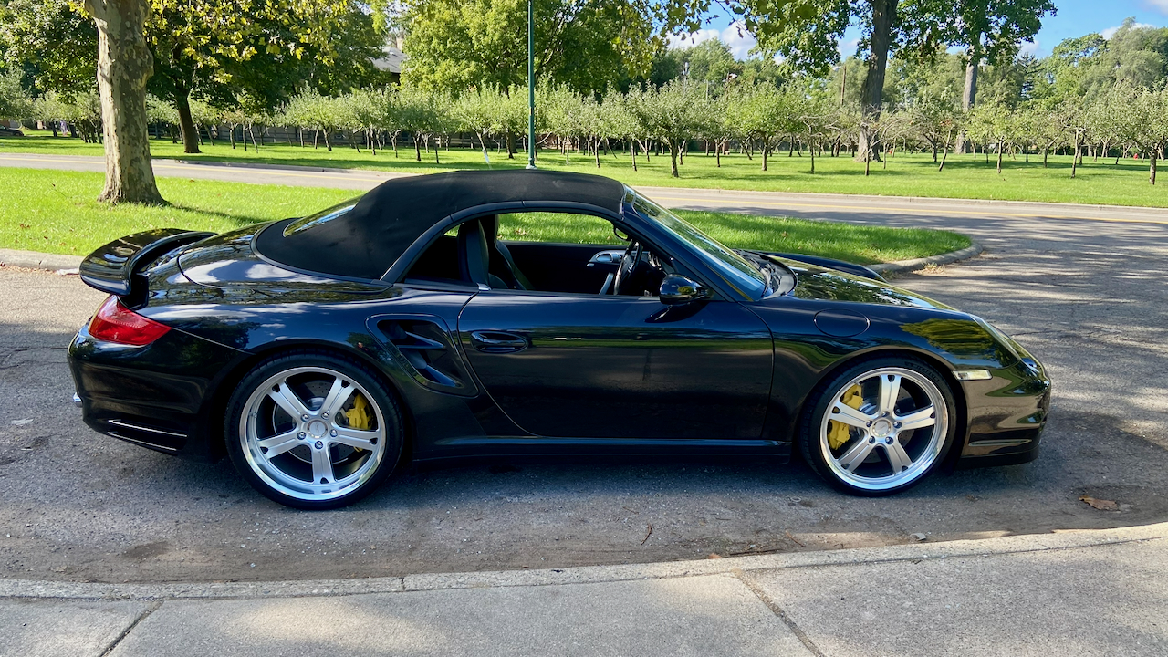 Used 2008 Porsche 911 Turbo 4 Cabriolet AWD/4WD image 6