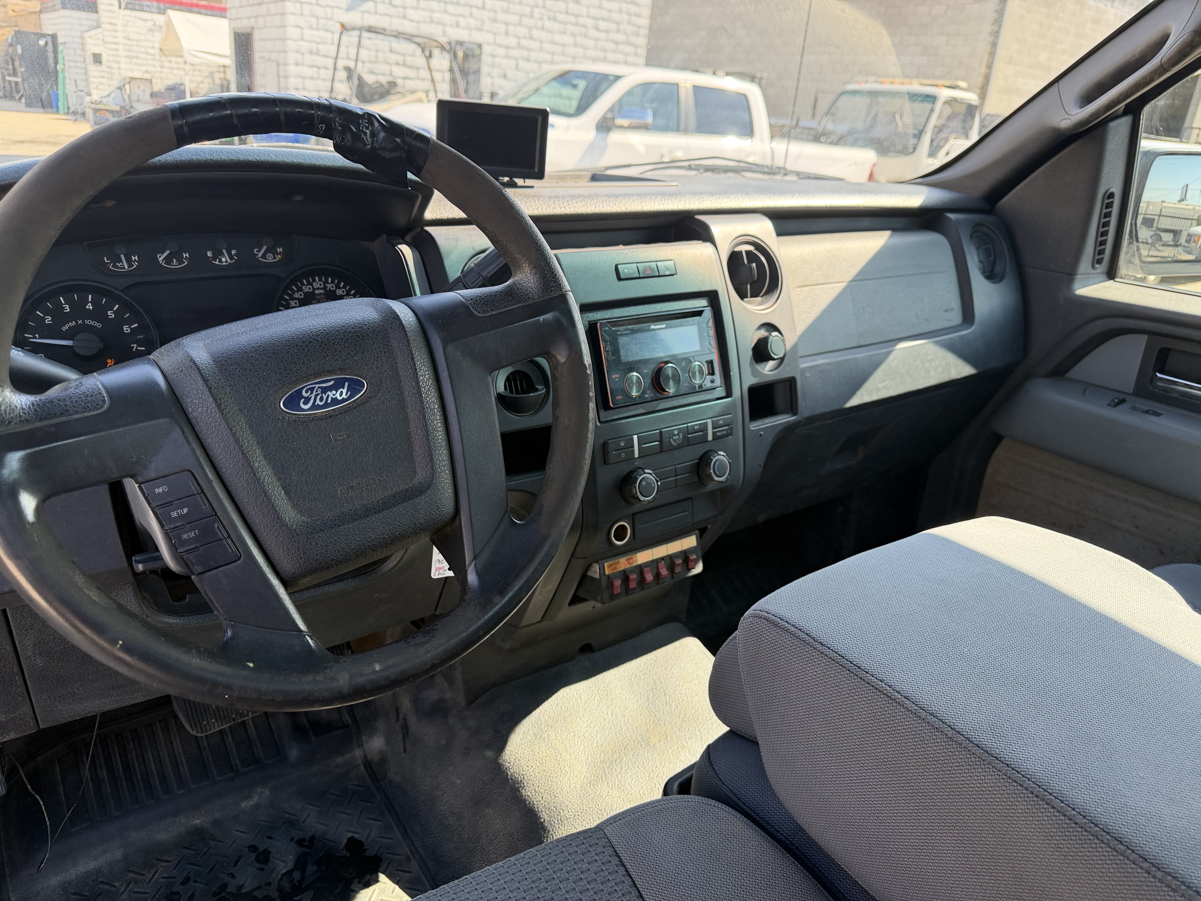 Used 2012 Ford F150 2WD Regular Cab image 11