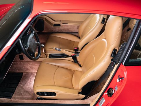 Used 1998 Porsche 911 image 63
