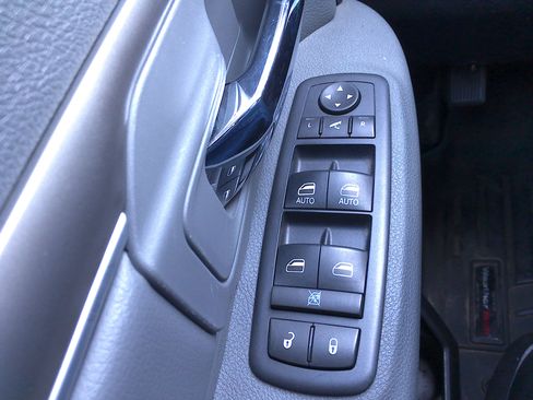 Used 2016 RAM 1500 Big Horn image 26