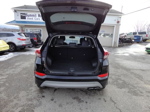 Used 2018 Hyundai Tucson image 6