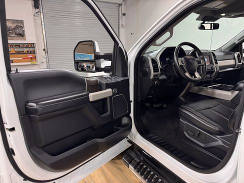 Used 2020 Ford F250 Lariat image 12