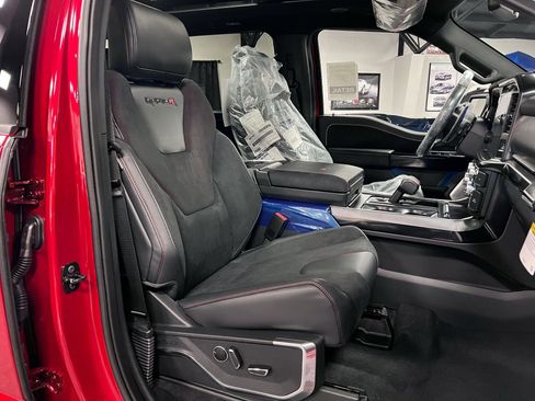 Used 2025 Ford F150 Raptor R image 31