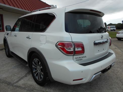 Used 2018 Nissan Armada SL image 5