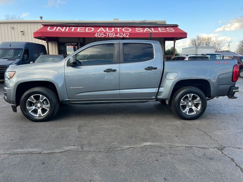 Used 2020 Chevrolet Colorado W/T image 1