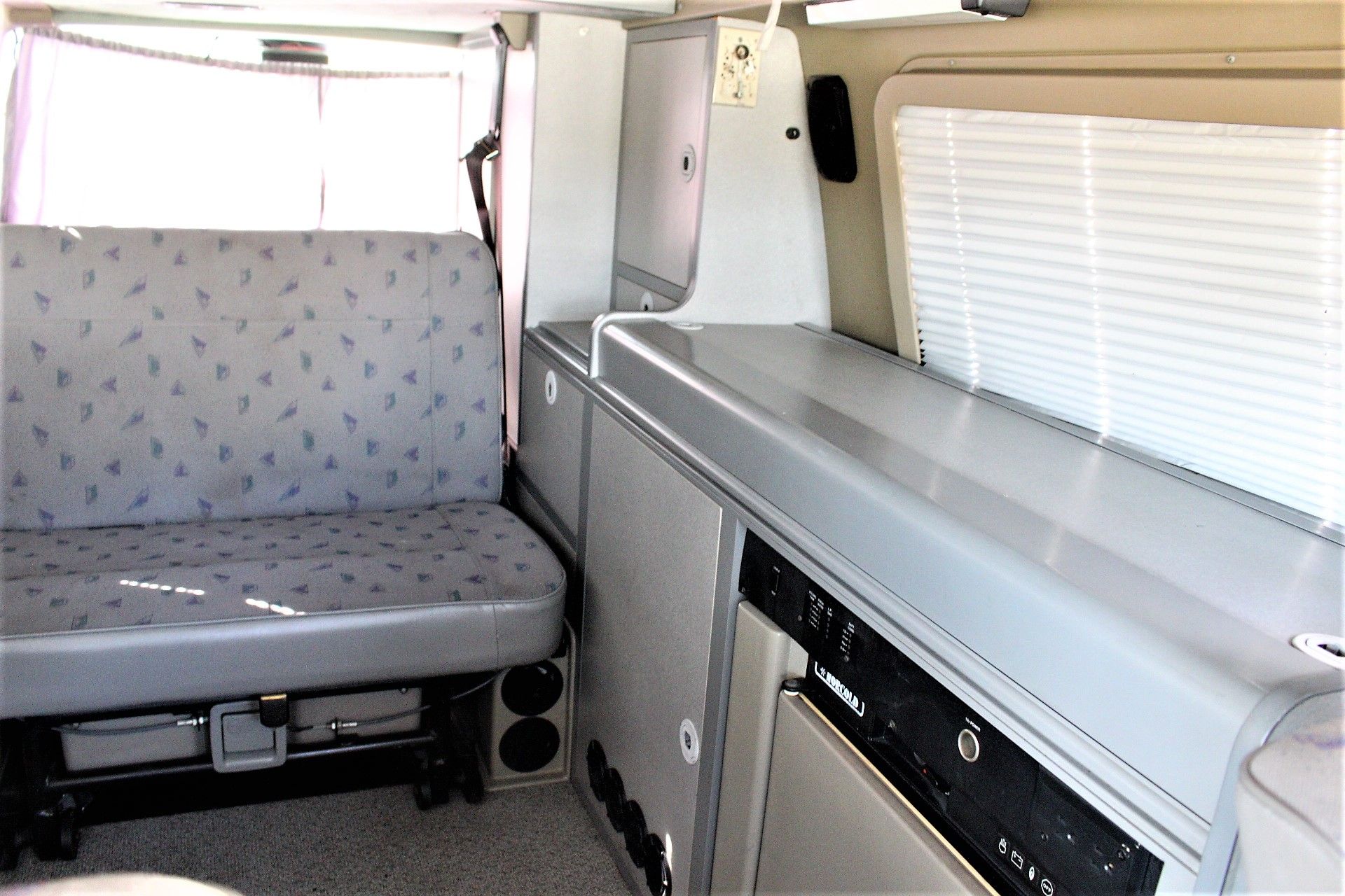Used 1997 Volkswagen Eurovan Camper FWD image 42