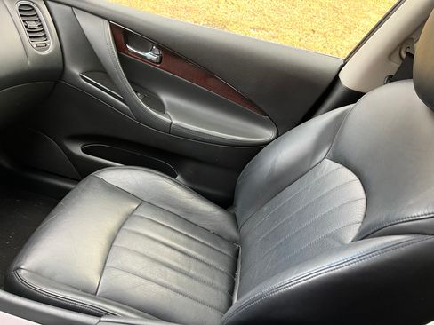 Used 2015 INFINITI QX50 Journey image 32