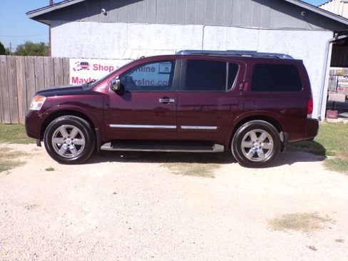 Used 2013 Nissan Armada 4WD Platinum image 2