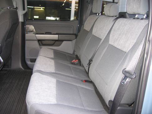 Used 2023 Ford F150 XLT image 6