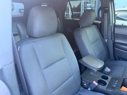 Used 2017 Ford Explorer 4WD Police Interceptor image 28