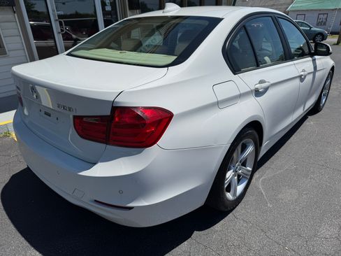 Used 2015 BMW 328i xDrive Sedan AWD/4WD image 6