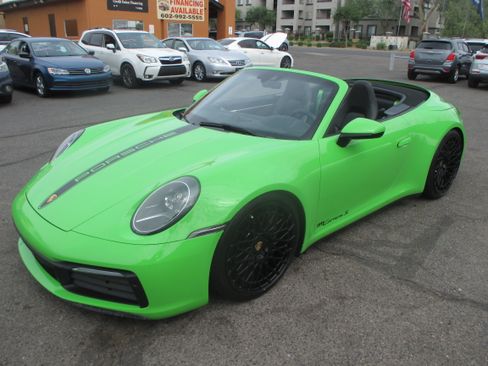 Used 2020 Porsche 911 Carrera S Cabriolet 2D RWD image 25