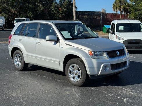 Used 2007 Suzuki Grand Vitara image 8