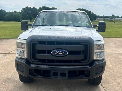 Used 2013 Ford F250 AWD/4WD image 2