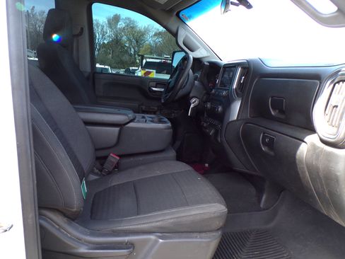 Used 2021 Chevrolet Silverado 2500 LT image 14