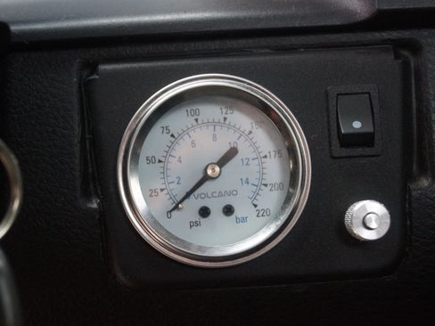 Used 2015 Toyota Tundra SR image 22