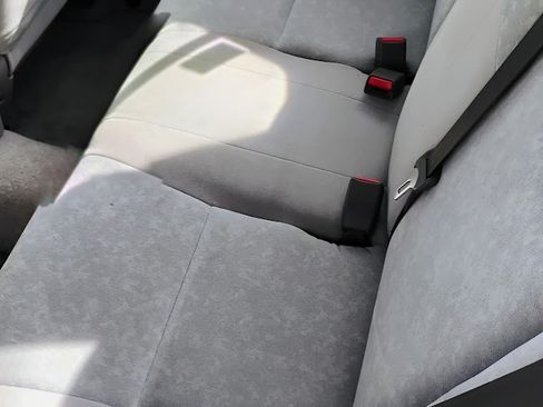 Used 2002 Toyota Prius image 3