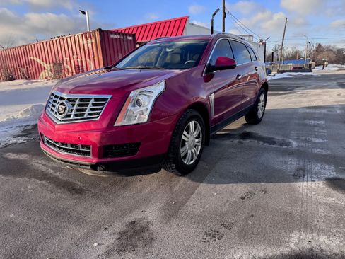 Used 2013 Cadillac SRX Luxury image 3