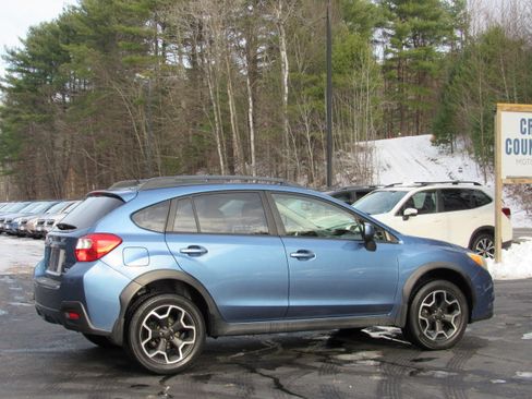 Used 2014 Subaru XV Crosstrek 2.0i Premium image 11