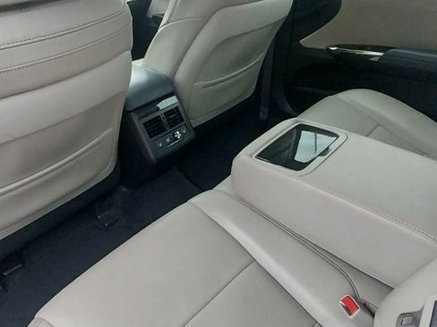 Used 2013 Toyota Avalon Limited image 20