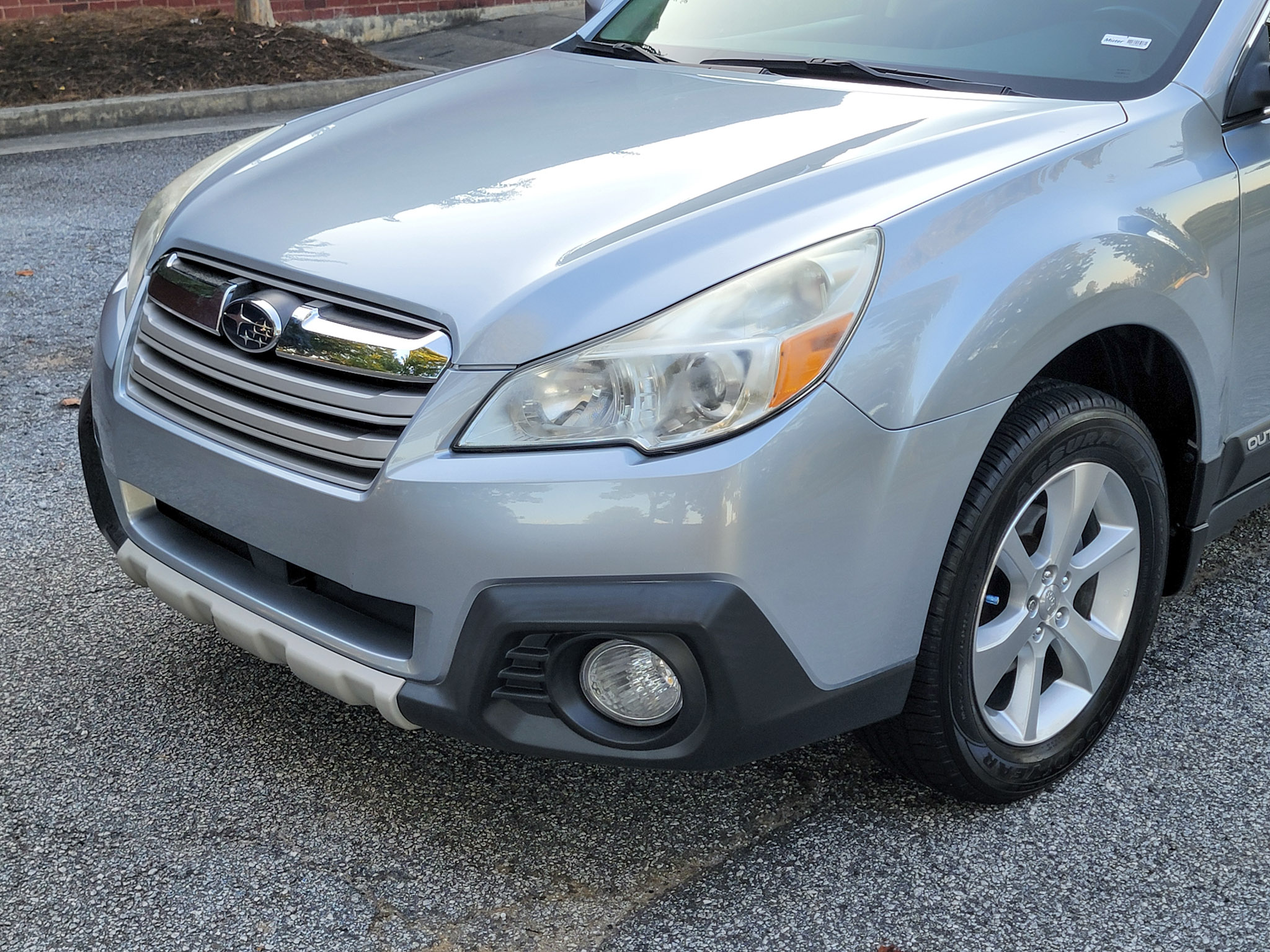 Used 2013 Subaru Outback 2.5i Limited AWD/4WD image 13