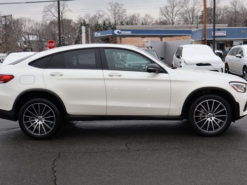 Used 2022 Mercedes-Benz GLC 300 image 9